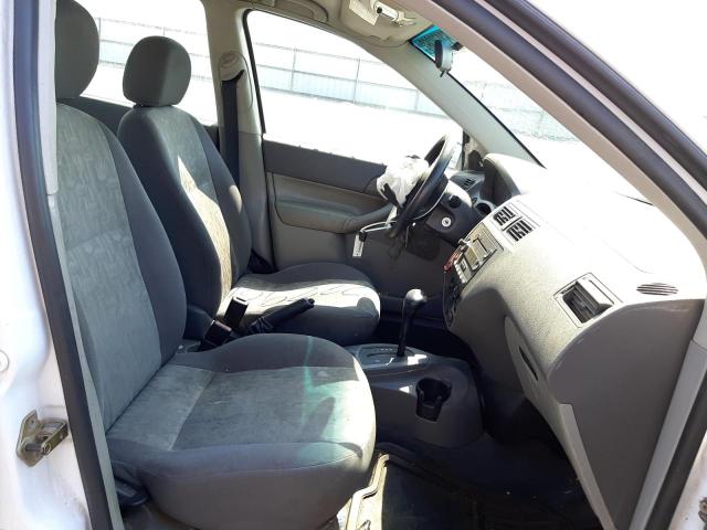 Photo 5 from auction – 2005 FORD FOCUS ZX4 with VIN 1FAFP34N75W102001