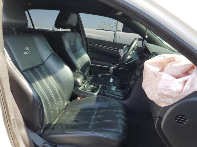 Photo 5 from auction – 2018 CHRYSLER 300 S with VIN 2C3CCAGG1JH141416