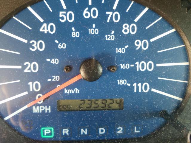 Photo 8 from auction – 2001 TOYOTA SIENNA CE with VIN 4T3ZF19C81U352121