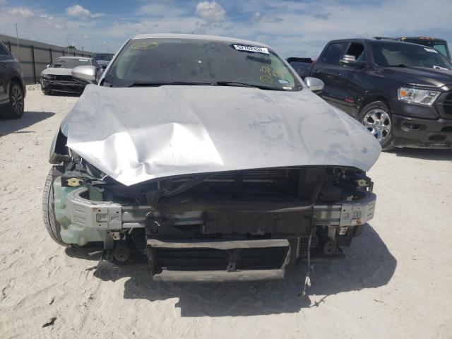 Photo 9 from auction – 2017 FORD FUSION SE with VIN 3FA6P0H90HR321935