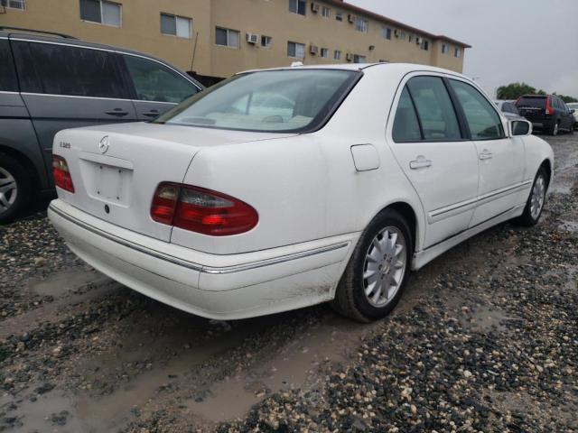 Photo 4 from auction – 2000 MERCEDES-BENZ E 320 with VIN WDBJF65J0YB079482