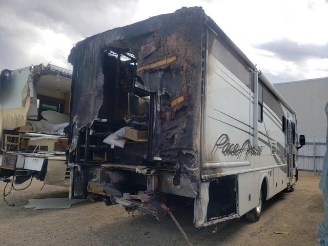 Photo 4 from auction – 2004 PARA MOTORHOME with VIN 5B4MP67G143380401