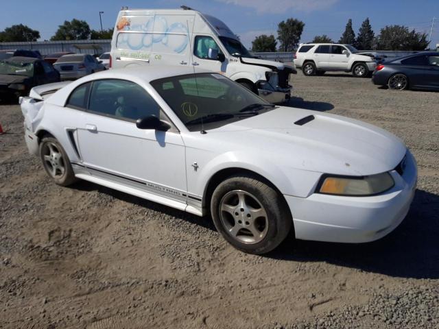 FORD MUSTANG 2000 with VIN 1FAFP4045YF138289 - Photo from auction