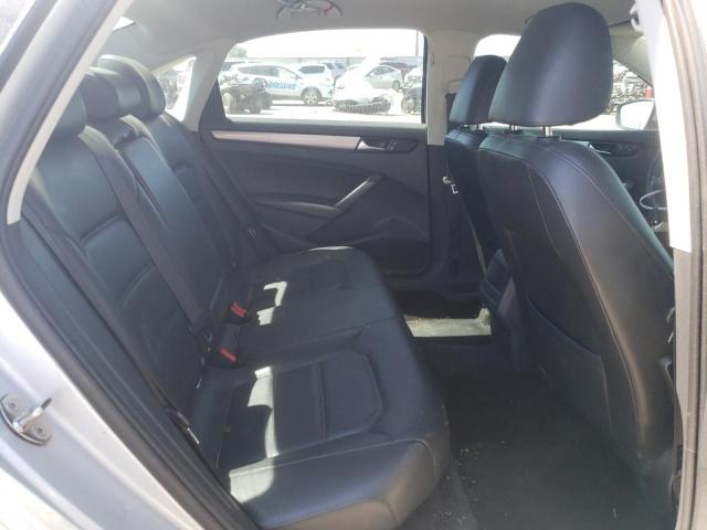 Photo 6 from auction – 2015 VOLKSWAGEN PASSAT S with VIN 1VWAT7A30FC039415