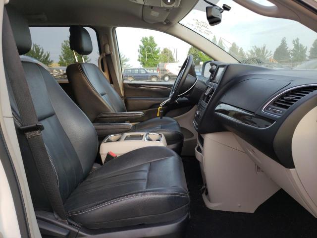 Photo 5 from auction – 2013 CHRYSLER TOWN & COU with VIN 2C4RC1BG0DR584944