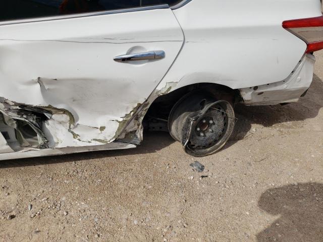 Photo 9 from auction – 2015 NISSAN SENTRA S with VIN 3N1AB7AP8FL664841