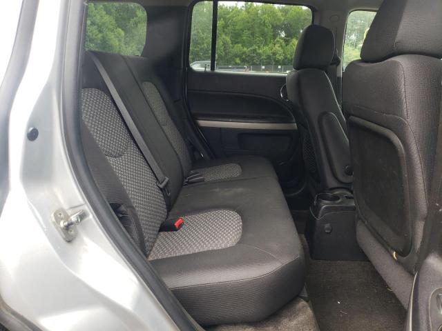 Photo 6 from auction – 2011 CHEVROLET HHR LT with VIN 3GNBABFW6BS661127