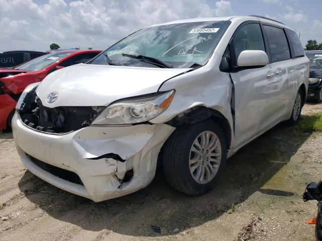 Photo 2 from auction – 2017 TOYOTA SIENNA XLE with VIN 5TDYZ3DC5HS878918