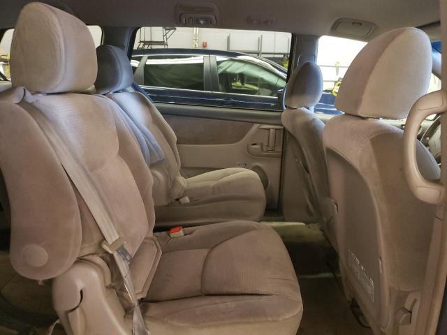 Photo 6 from auction – 2010 TOYOTA SIENNA CE with VIN 5TDKK4CC2AS326381