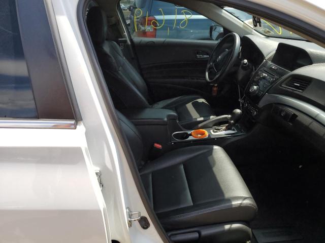 Photo 5 from auction – 2018 ACURA ILX BASE W with VIN 19UDE2F35JA001268