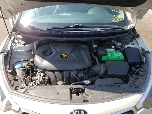 Photo 7 from auction – 2014 KIA FORTE LX with VIN KNAFK4A62E5149578