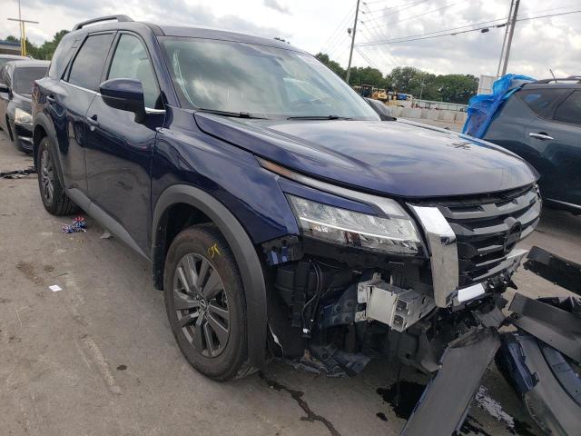 NISSAN PATHFINDER 2022 مع رقم تعريف المركبة 5N1DR3BB5NC220985 - صورة من المزاد
