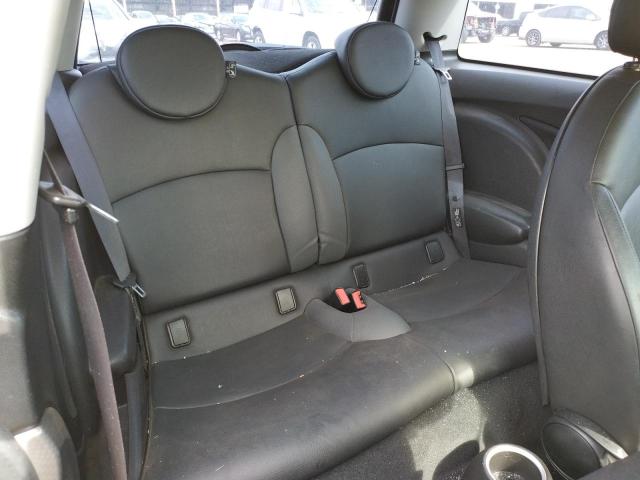 Photo 6 from auction – 2008 MINI COOPER S with VIN WMWMF73588TT87047