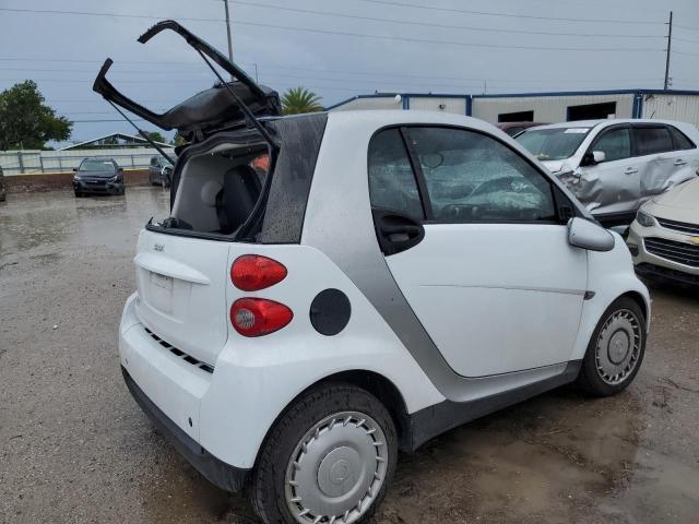 Photo 4 from auction – 2010 SMART FORTWO PUR with VIN WMEEJ3BA7AK409047
