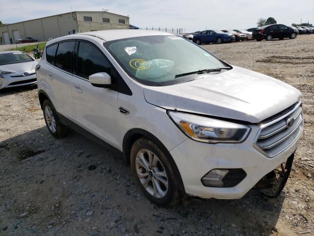 FORD ESCAPE SE 2018 with VIN 1FMCU0GDXJUD43396 - Photo from auction