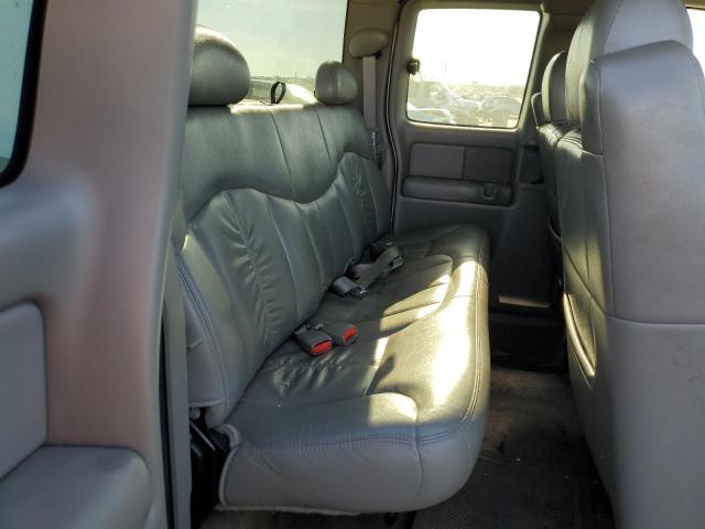 Photo 6 from auction – 2002 CHEVROLET SILVERADO with VIN 2GCEC19V521286758