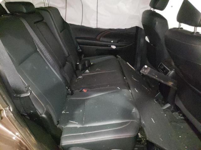 Photo 6 from auction – 2019 TOYOTA HIGHLANDER with VIN 5TDYZRFH8KS358683