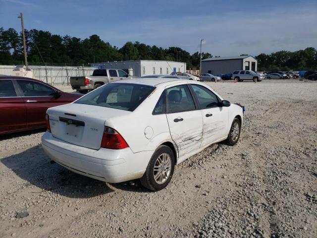 Photo 4 from auction – 2005 FORD FOCUS ZX4 with VIN 1FAFP34N75W278434