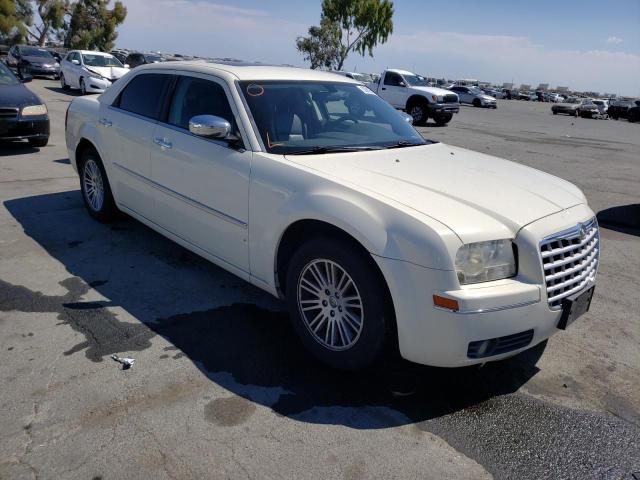 CHRYSLER 300 TOURIN 2010 with VIN 2C3CA5CV0AH139772 - Photo from auction