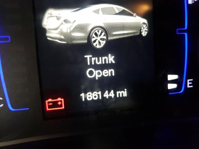Photo 8 from auction – 2015 CHRYSLER 200 S with VIN 1C3CCCBB9FN590462