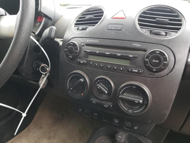 Photo 9 from auction – 2006 VOLKSWAGEN NEW BEETLE with VIN 3VWRW31C26M407448