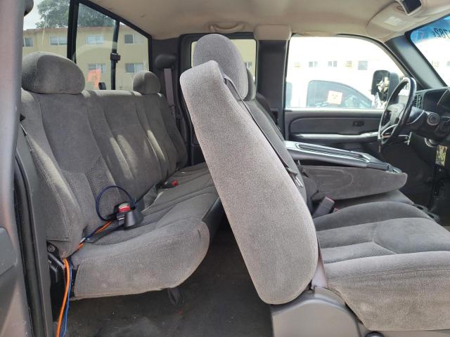 Photo 6 from auction – 2005 CHEVROLET SILVERADO with VIN 1GCEK19T55E188172