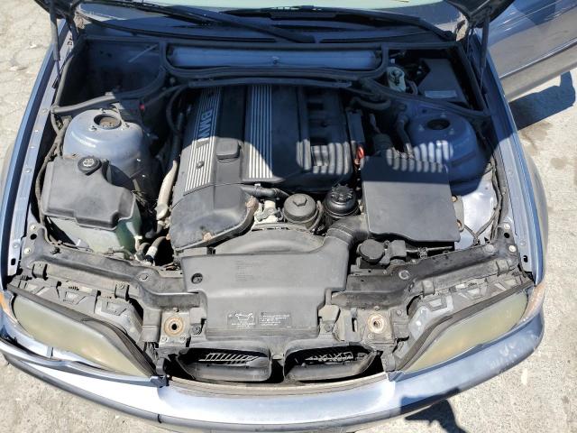 Photo 7 from auction – 2003 BMW 325 I with VIN WBAEV33483KL84803