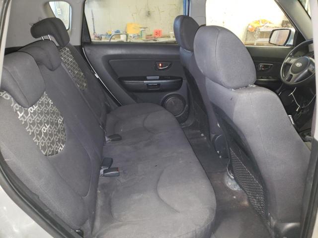 Photo 6 from auction – 2010 KIA SOUL + with VIN KNDJT2A21A7104951