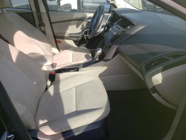 Photo 5 from auction – 2016 FORD FOCUS SE with VIN 1FADP3F21GL386885