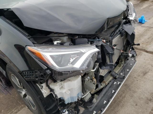 Photo 9 from auction – 2018 TOYOTA RAV4 ADVEN with VIN 2T3RFREV2JW814906