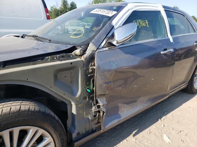 Photo 9 from auction – 2012 CHRYSLER 300C with VIN 2C3CCAKT9CH220355