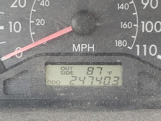Photo 8 from auction – 2005 TOYOTA COROLLA CE with VIN 2T1BR32E55C335003