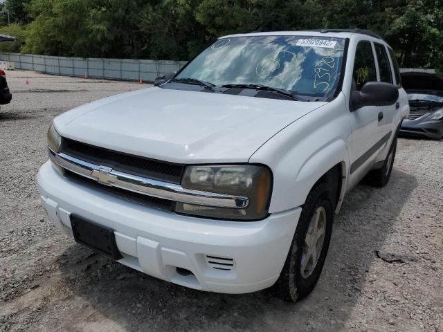Photo 2 from auction – 2005 CHEVROLET TRAILBLAZE with VIN 1GNDT13S052135235