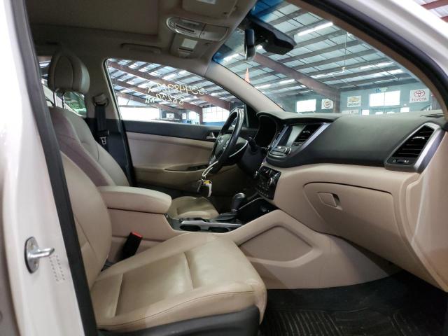 Photo 5 from auction – 2017 HYUNDAI TUCSON LIM with VIN KM8J3CA29HU596724