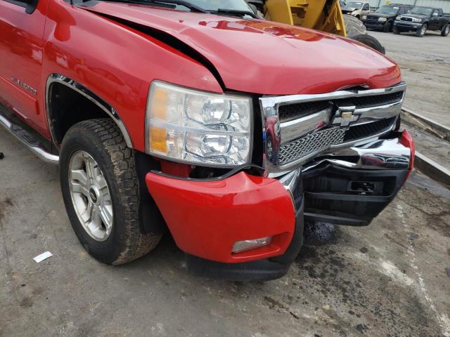 Photo 9 from auction – 2011 CHEVROLET SILVERADO with VIN 1GCRKSE35BZ301216