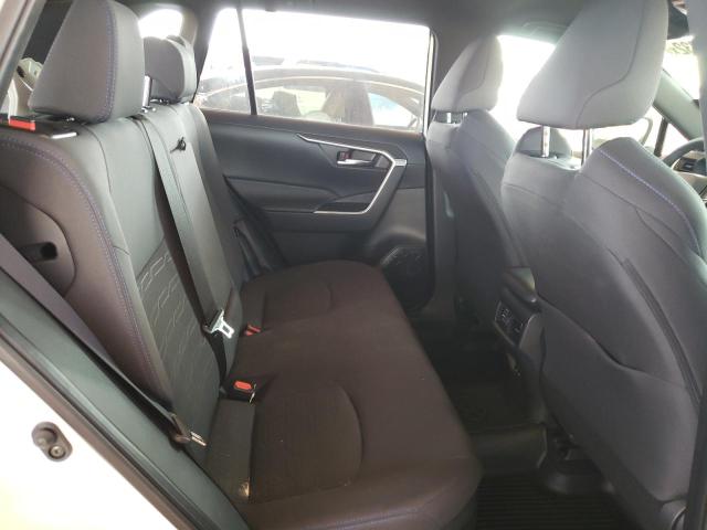 Photo 6 from auction – 2022 TOYOTA RAV4 SE with VIN JTM16RFVXNJ017268