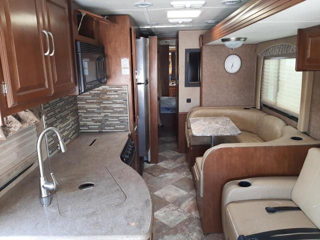 Photo 6 from auction – 2014 FORD F53 with VIN 1F66F5DY0E0A07613