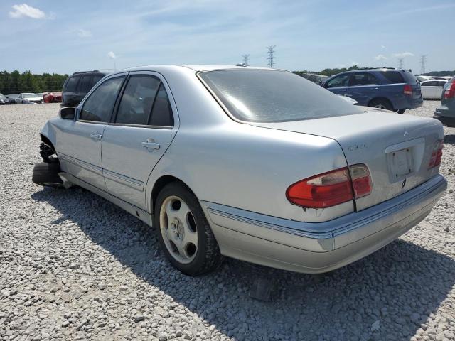 Photo 3 from auction – 2001 MERCEDES-BENZ E 430 with VIN WDBJF70J11B221700