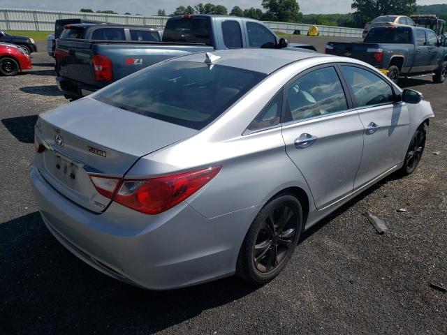 Photo 4 from auction – 2011 HYUNDAI SONATA SE with VIN 5NPEC4AC6BH000474