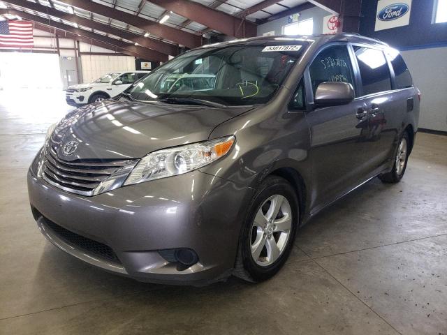 Photo 2 from auction – 2015 TOYOTA SIENNA LE with VIN 5TDKK3DC9FS634051