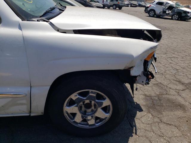 Photo 9 from auction – 2005 GMC NEW SIERRA with VIN 2GTEC13T151235480