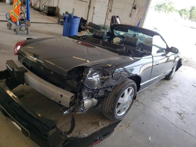 Photo 4 from auction – 2002 FORD THUNDERBIR with VIN 1FAHP60A32Y105846