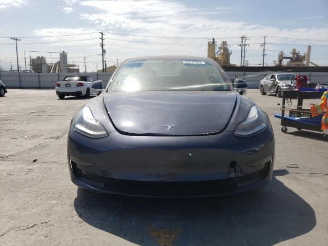 Photo 9 from auction – 2018 TESLA MODEL 3 with VIN 5YJ3E1EB6JF185074