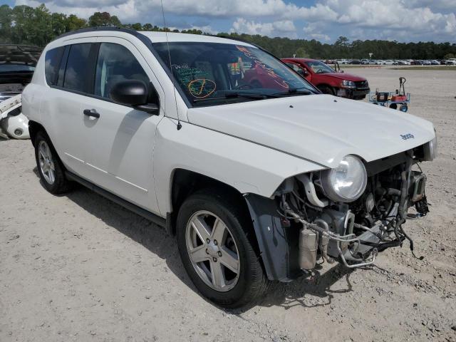 JEEP COMPASS SP 2008 with VIN 1J8FT47WX8D784090 - Photo from auction