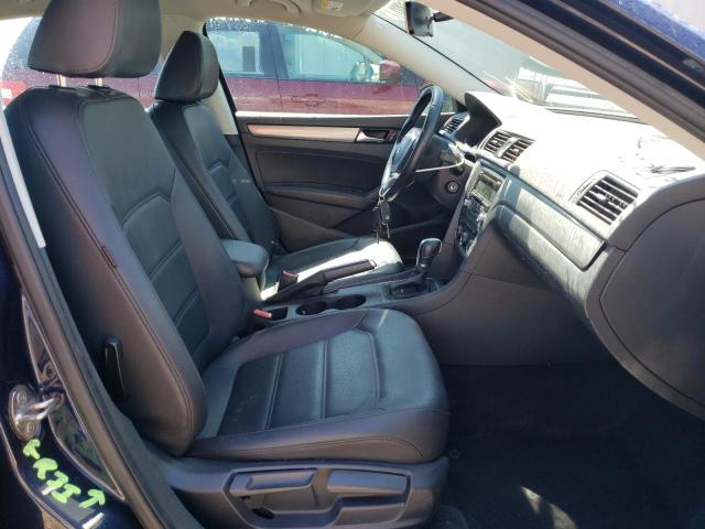 Photo 5 from auction – 2015 VOLKSWAGEN PASSAT S with VIN 1VWAT7A39FC049814