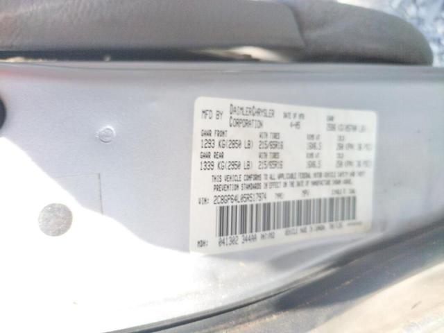 Photo 10 from auction – 2005 CHRYSLER TOWN & COU with VIN 2C8GP64L05R517974