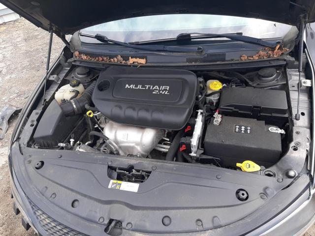 Photo 7 from auction – 2016 CHRYSLER 200 S with VIN 1C3CCCBB3GN158192