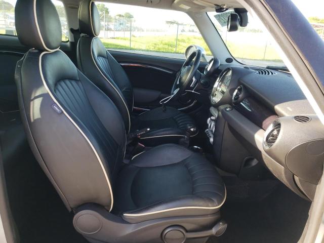 Photo 5 from auction – 2008 MINI COOPER CLU with VIN WMWML33568TN68309