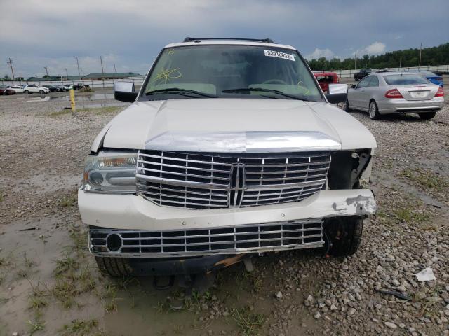 Photo 9 from auction – 2009 LINCOLN NAVIGATOR with VIN 5LMFU28509EJ00120