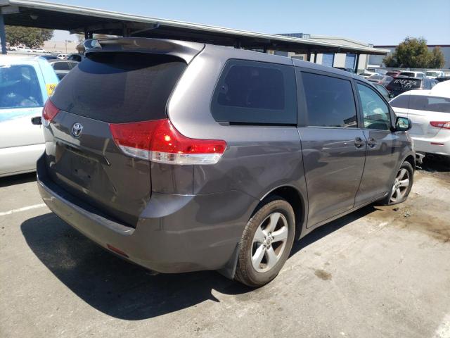 Photo 4 from auction – 2012 TOYOTA SIENNA with VIN 5TDZK3DC4CS177286